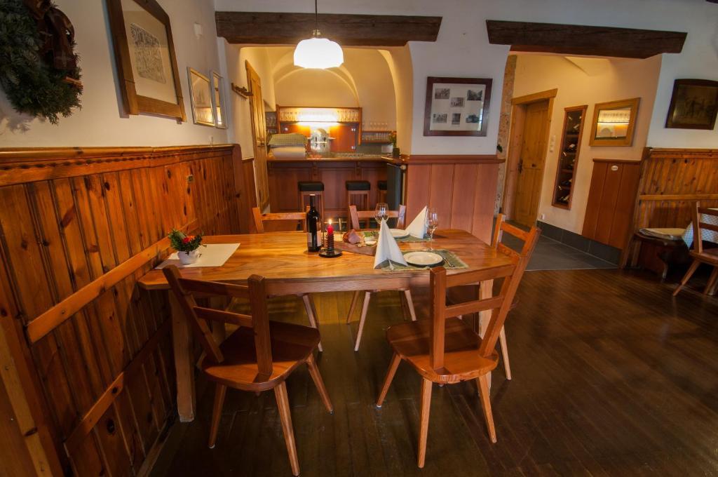 Landgasthof Kirchenwirt 그로스라밍 외부 사진